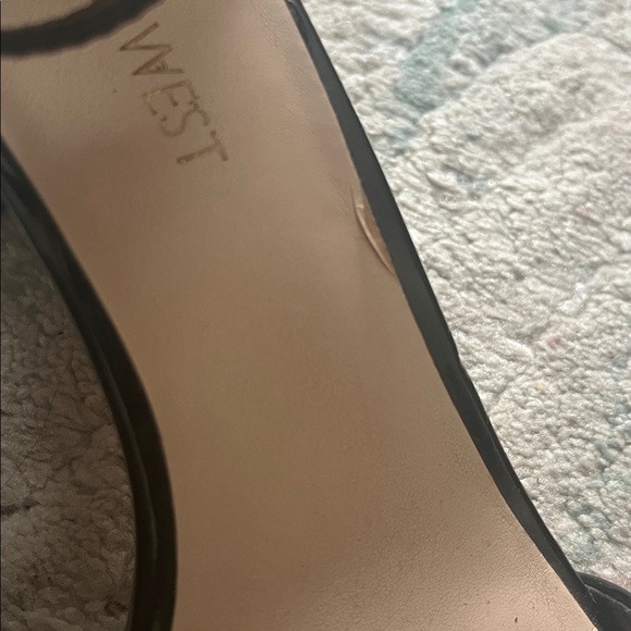 🌻 HOST PICK 🌻 ♠️ Nine West Black Pruce Ankle Strap Black Heel Sandals ♠️ - Picture 6 of 10